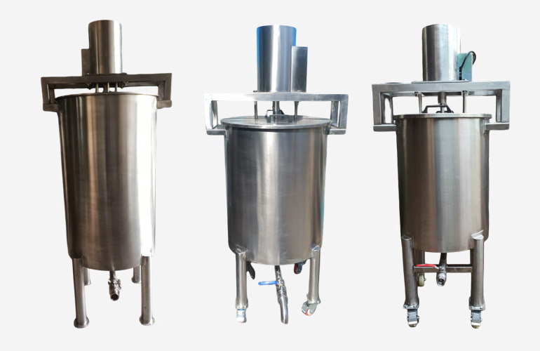 Mixing-Tanks